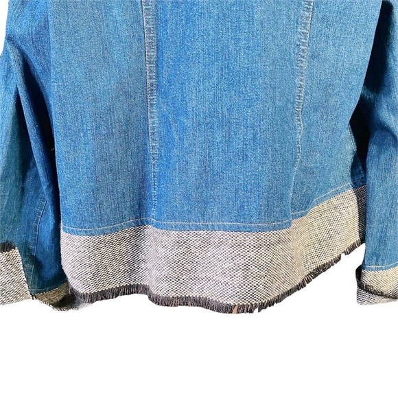 Size L - Bleu Bayou Women’s Jean Jacket - Picture 6 of 7